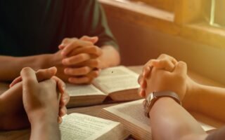 Tudo Está Conectado: Confie no Plano de Deus