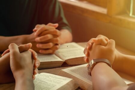 Tudo Está Conectado: Confie no Plano de Deus